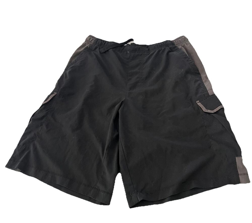 Nike Mens XL Vintage Black Swim Trunks Cargo Shorts Read Description